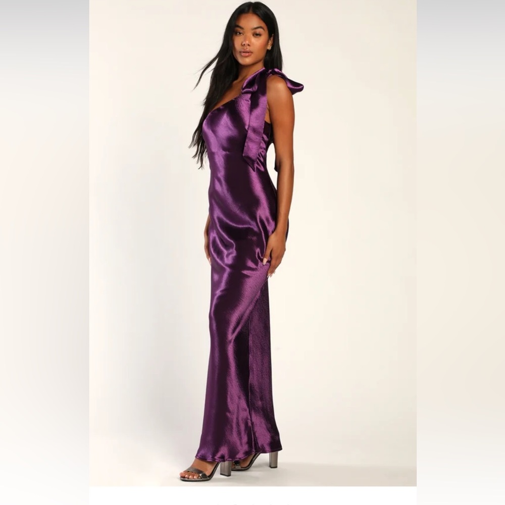 Lulu’s Lavish Looks Purple Satin One-Shoulder Tie-Strap Maxi Dress